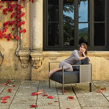 Уличная мебель водонепроницаемый солнцезащитный садовый диван из нержавеющей стали простой для отдыха во дворе виллы в скандинавском стиле на открытом воздухе